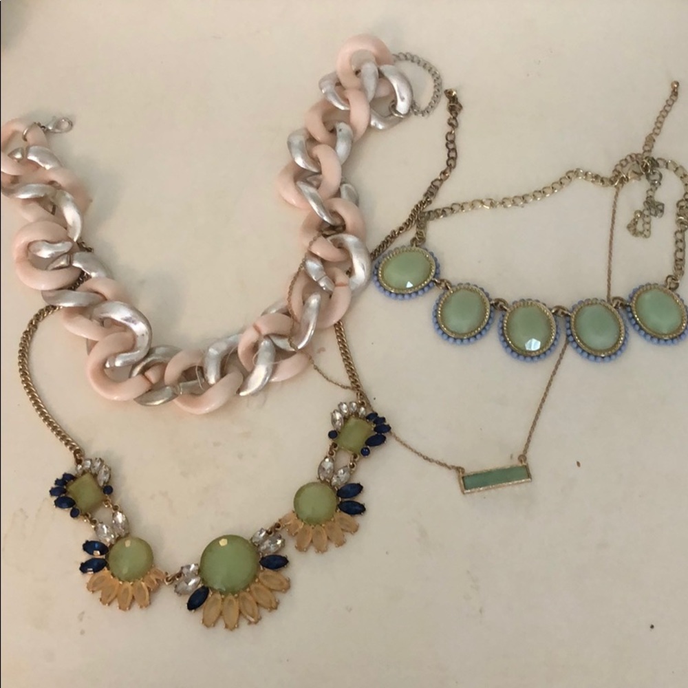 Set of 4 statement necklaces
